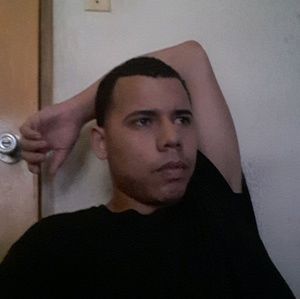 Meet your Posher, Carlos